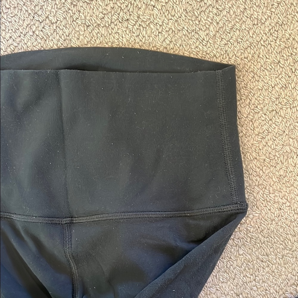 Lululemon High-Waisted Gray 23” Align Leggings - Picture 2 of 4
